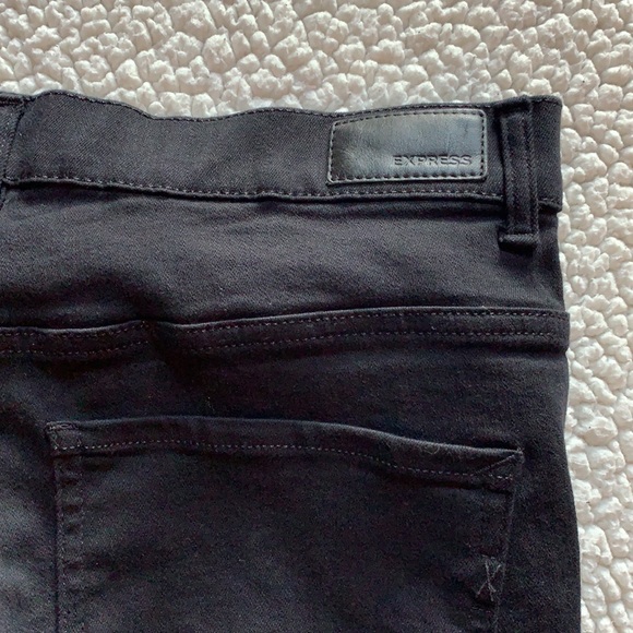 Express Leggings - Picture 3 of 7